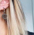 Boucles d’Oreilles Boutons Effet Brûlé