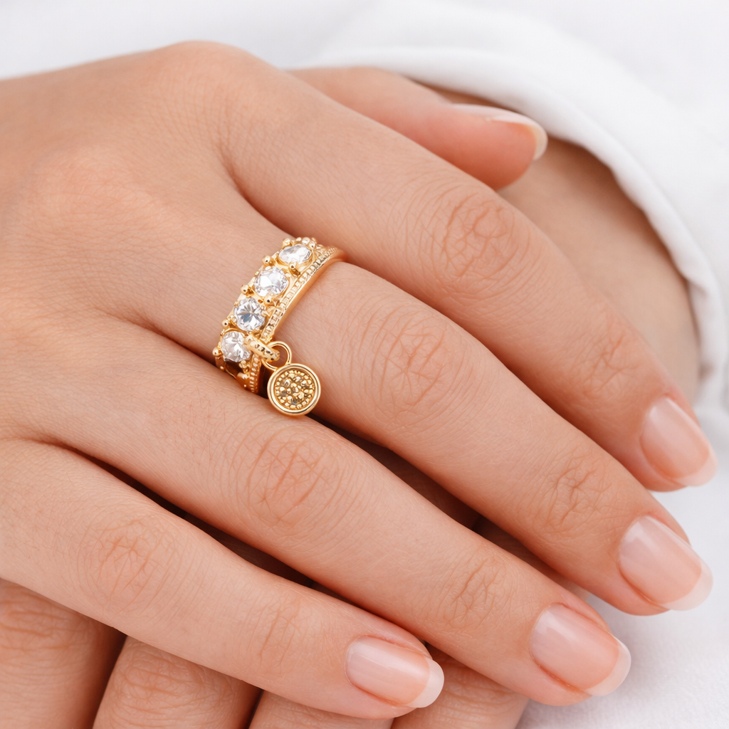 Bague Disque Rond Zircons