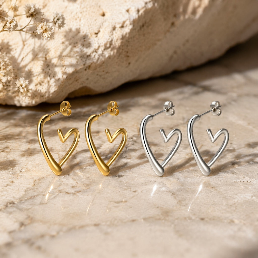 Boucles d’oreilles cœur minimaliste