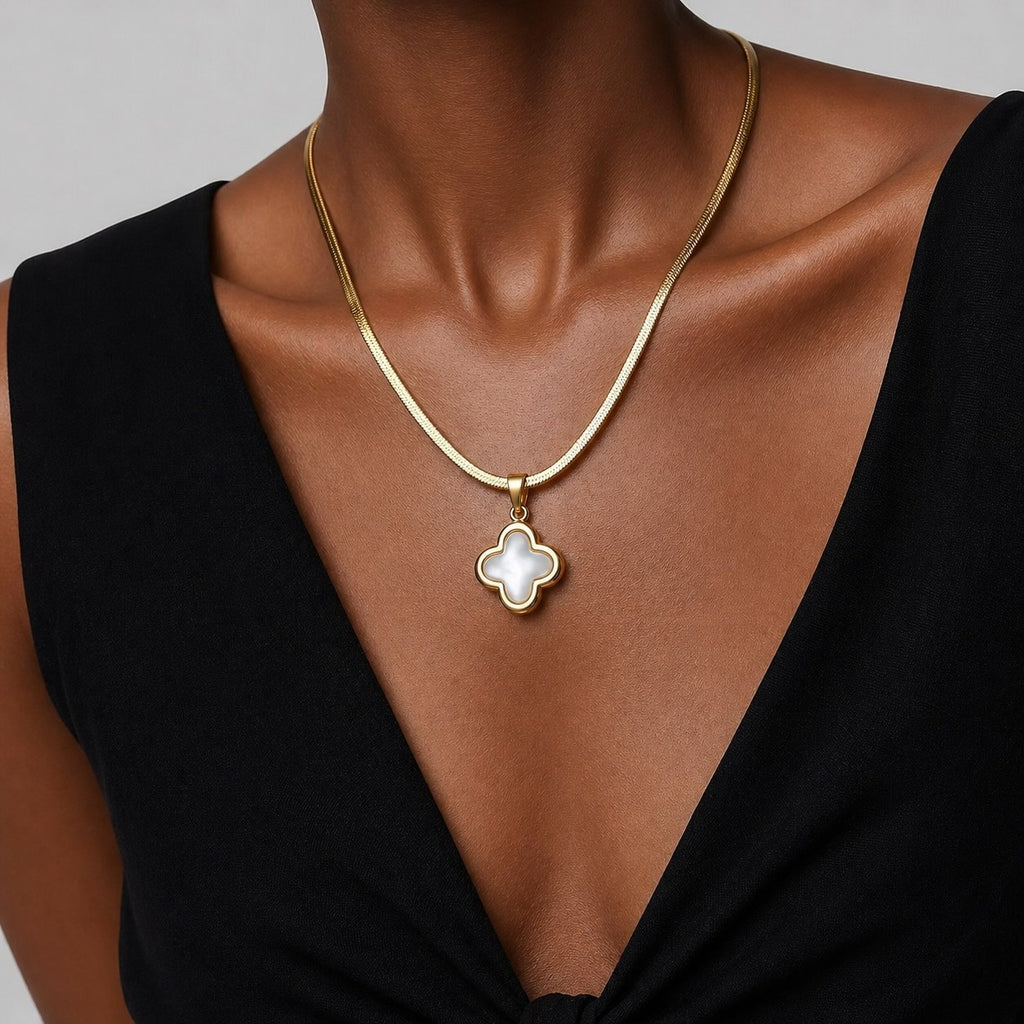 Collier Trèfle Nacre Doré