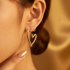 Boucles d’oreilles cœur minimaliste